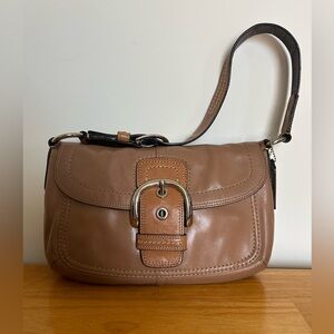 Vintage leather Coach Soho flap y2k shoulder bag F13105